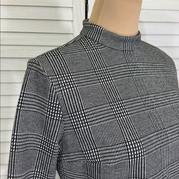 Lord & Taylor Peplum Top Size Medium NWOT Houndstooth - Picture 6 of 12